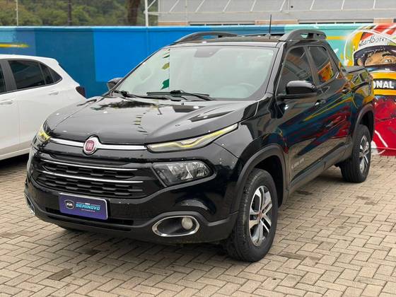 FIAT TORO 1.8 16V EVO FLEX FREEDOM AT6 FIAT TORO 1.8 16V EVO FLEX FREEDOM AT6